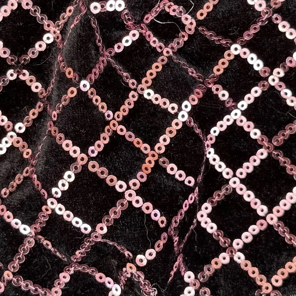 Velvet Sequin Mask in Black and Purplish Pink